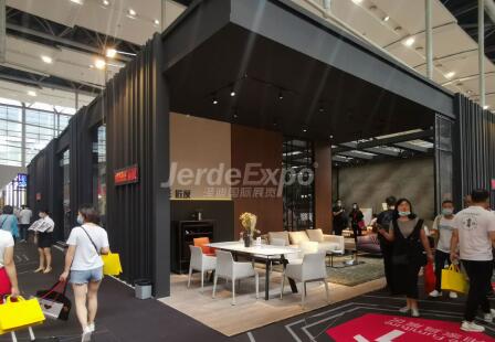 广州展台搭建天景造型的设计方法有几种？