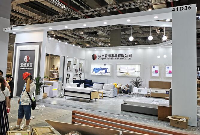 展会搭建布置中塑料材料如何选择？胶黏剂又该如何选择？